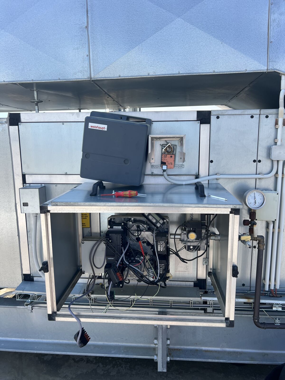 Rozvaděč a elektro zapojení technologie vytápění